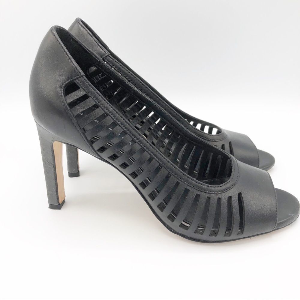 Elie Tahari laser cut peep toe black pumps - Women’s EU 37 / US 7
